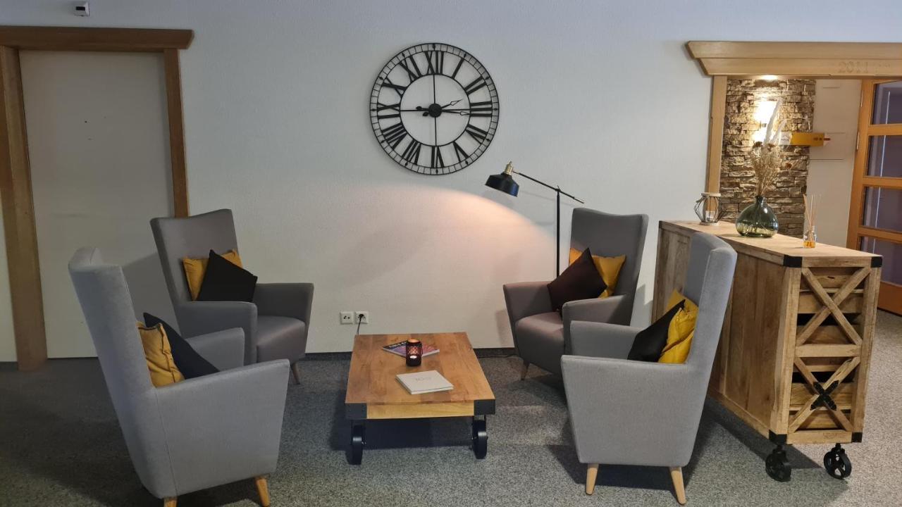 אנגלברג Berghotel Truebsee - Accessible Only By Cable Car מראה חיצוני תמונה