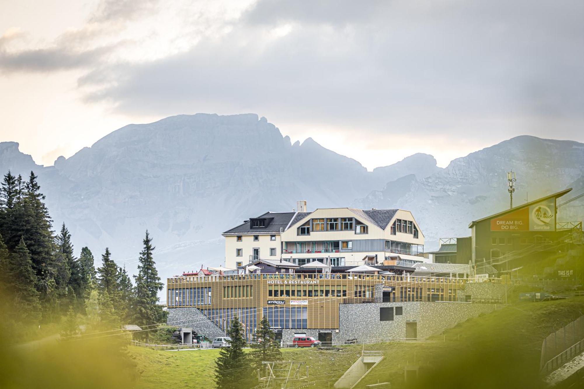 אנגלברג Berghotel Truebsee - Accessible Only By Cable Car מראה חיצוני תמונה