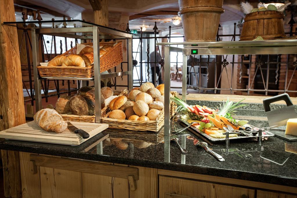 אנגלברג Berghotel Truebsee - Accessible Only By Cable Car מראה חיצוני תמונה